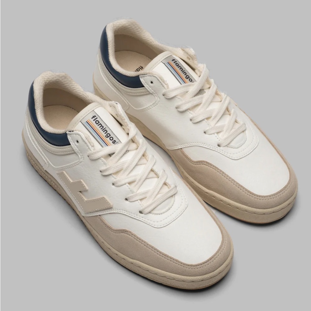 NWT Flamingos Life Retro 90s Sneaker 38/8 (M 6.5) in White Ivory